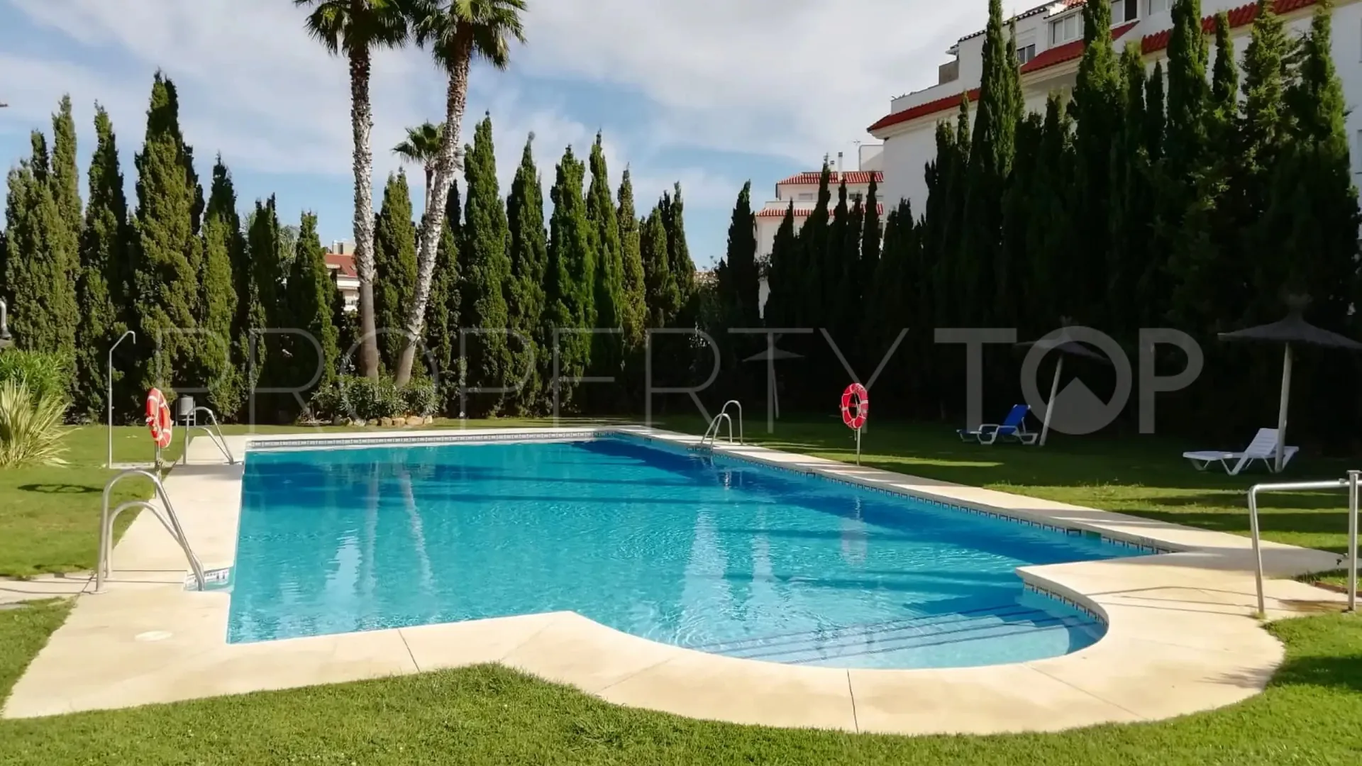 Villa en venta en Sabinillas