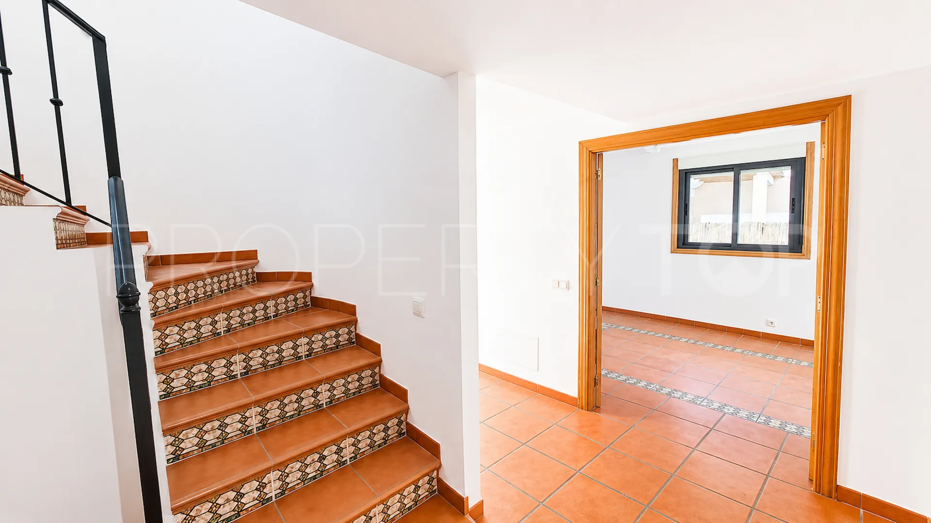 Villa en venta en Sabinillas