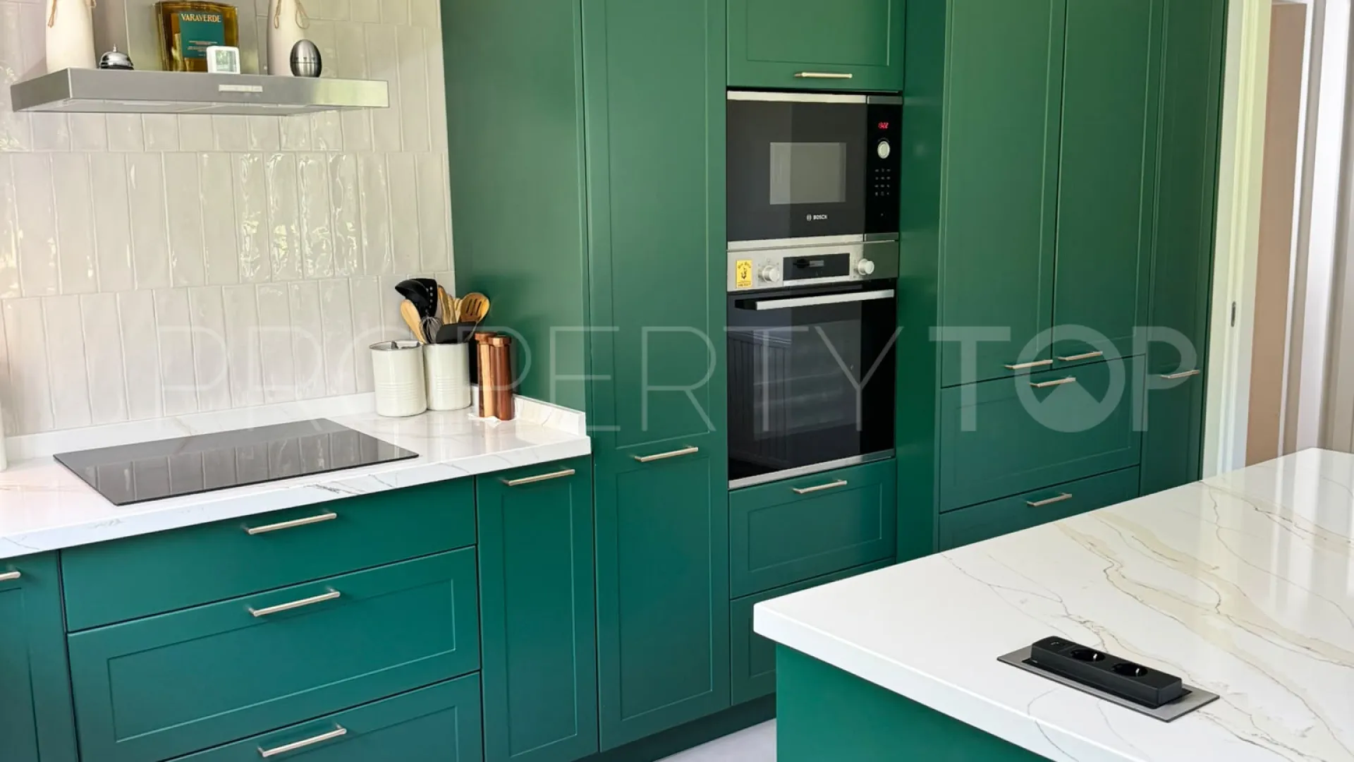 Semi detached villa for sale in Sotogolf with 4 bedrooms