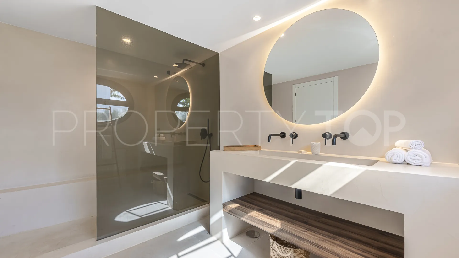 Villa pareada con 4 dormitorios a la venta en Sotogolf