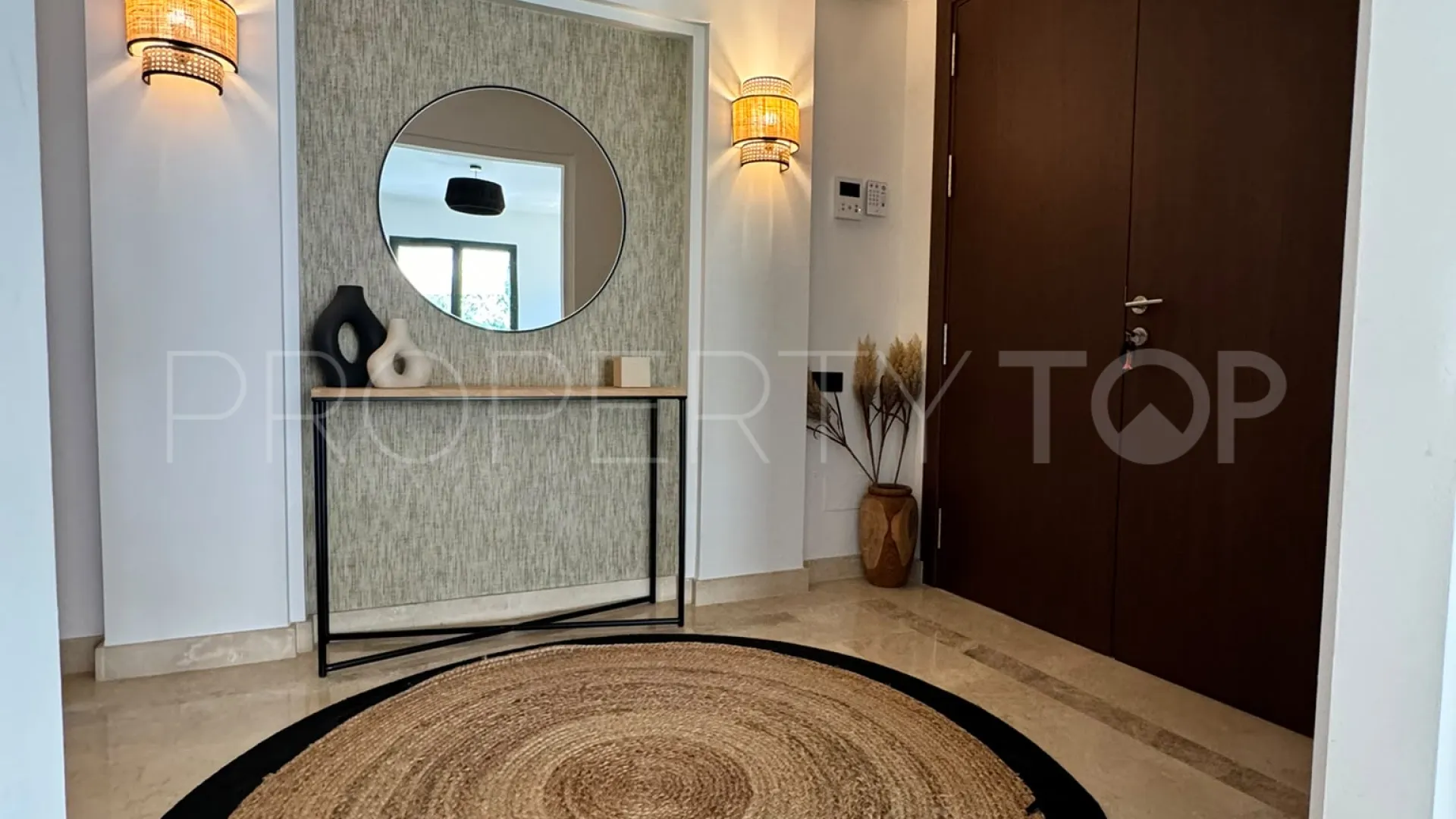 Semi detached villa for sale in Sotogolf with 4 bedrooms