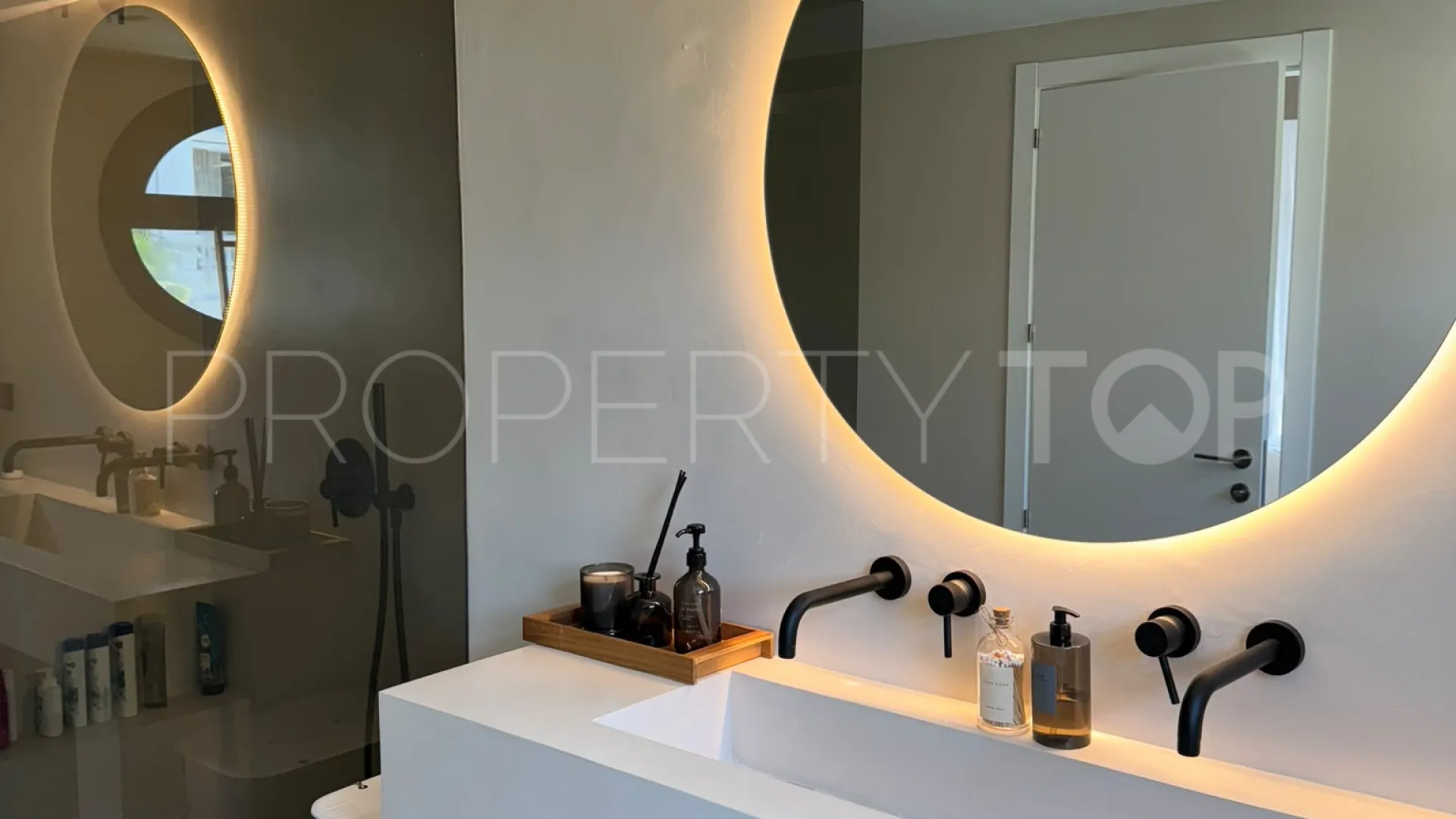 Semi detached villa for sale in Sotogolf with 4 bedrooms