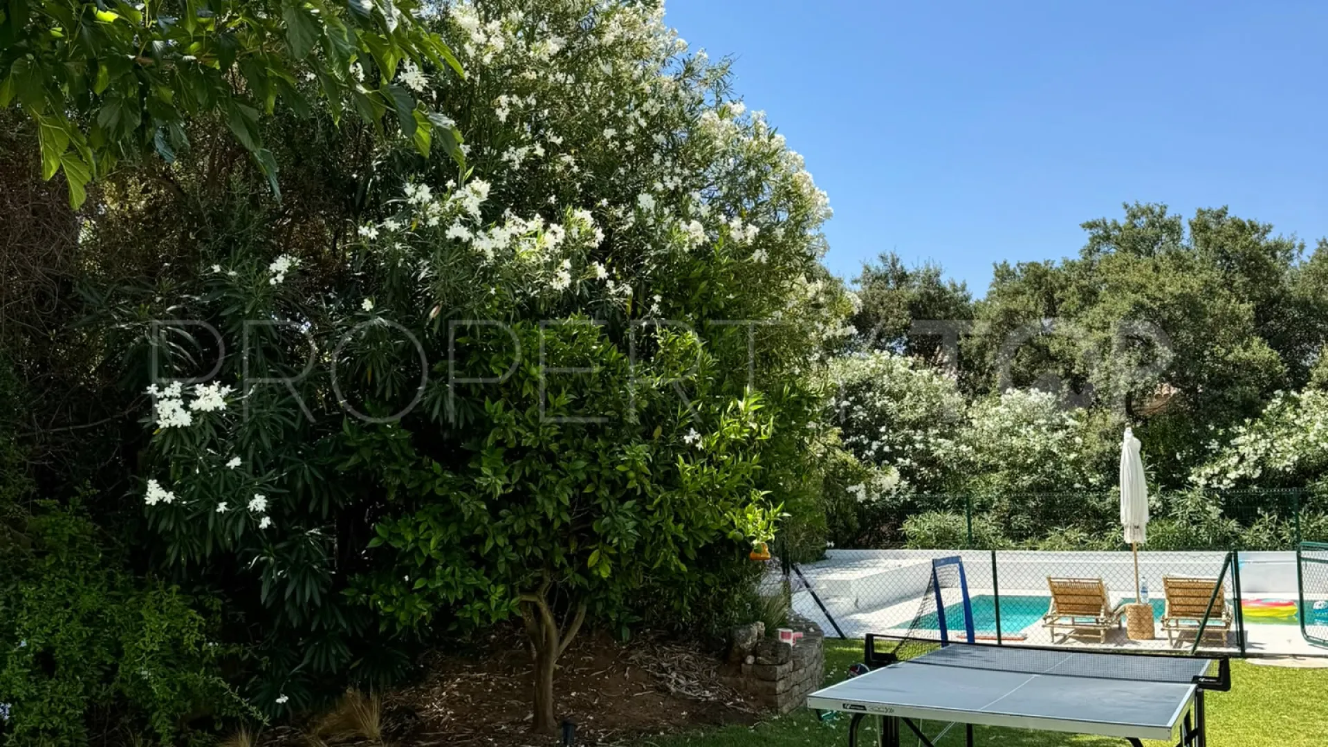 Semi detached villa for sale in Sotogolf with 4 bedrooms