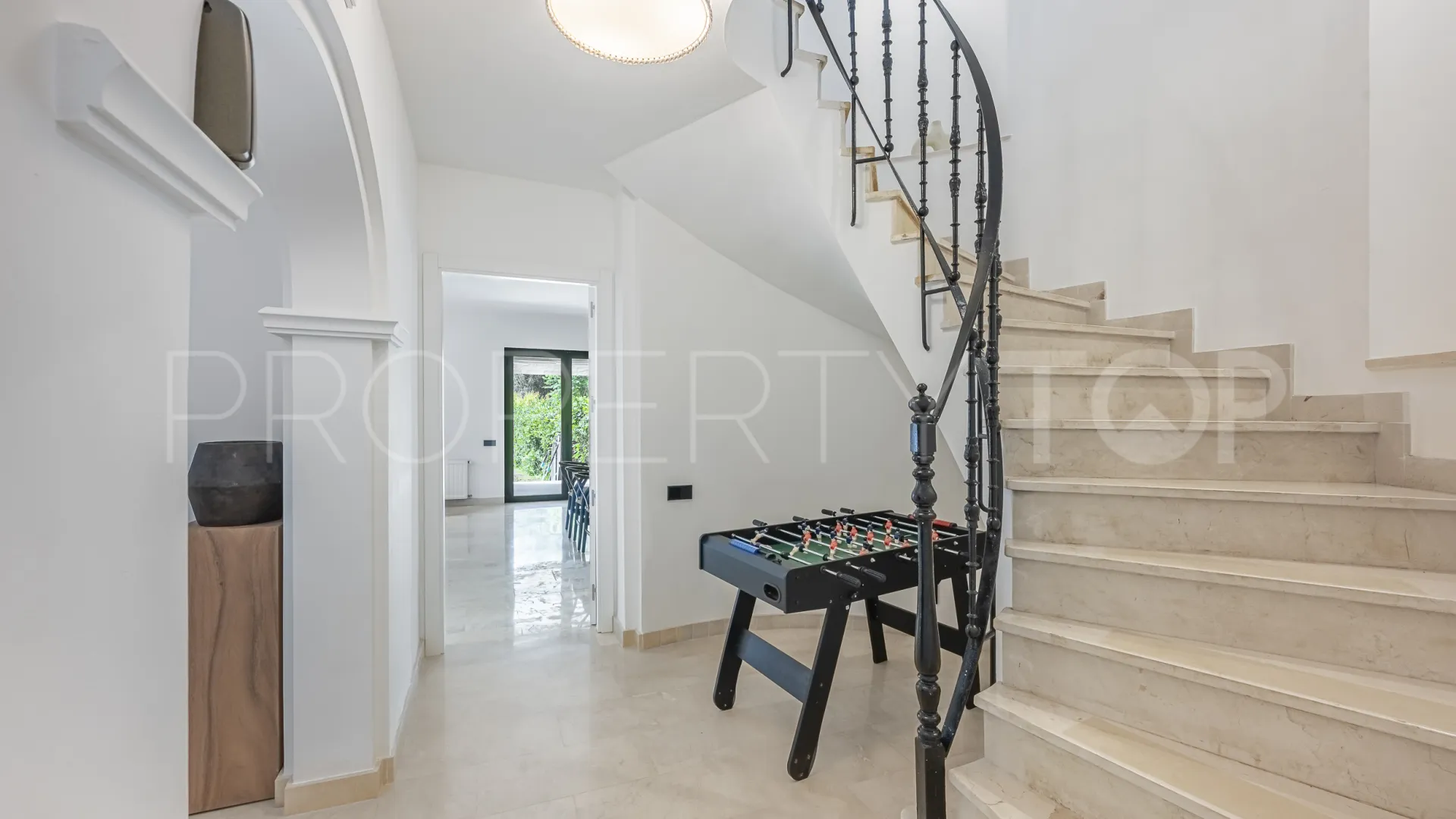 Villa pareada con 4 dormitorios a la venta en Sotogolf