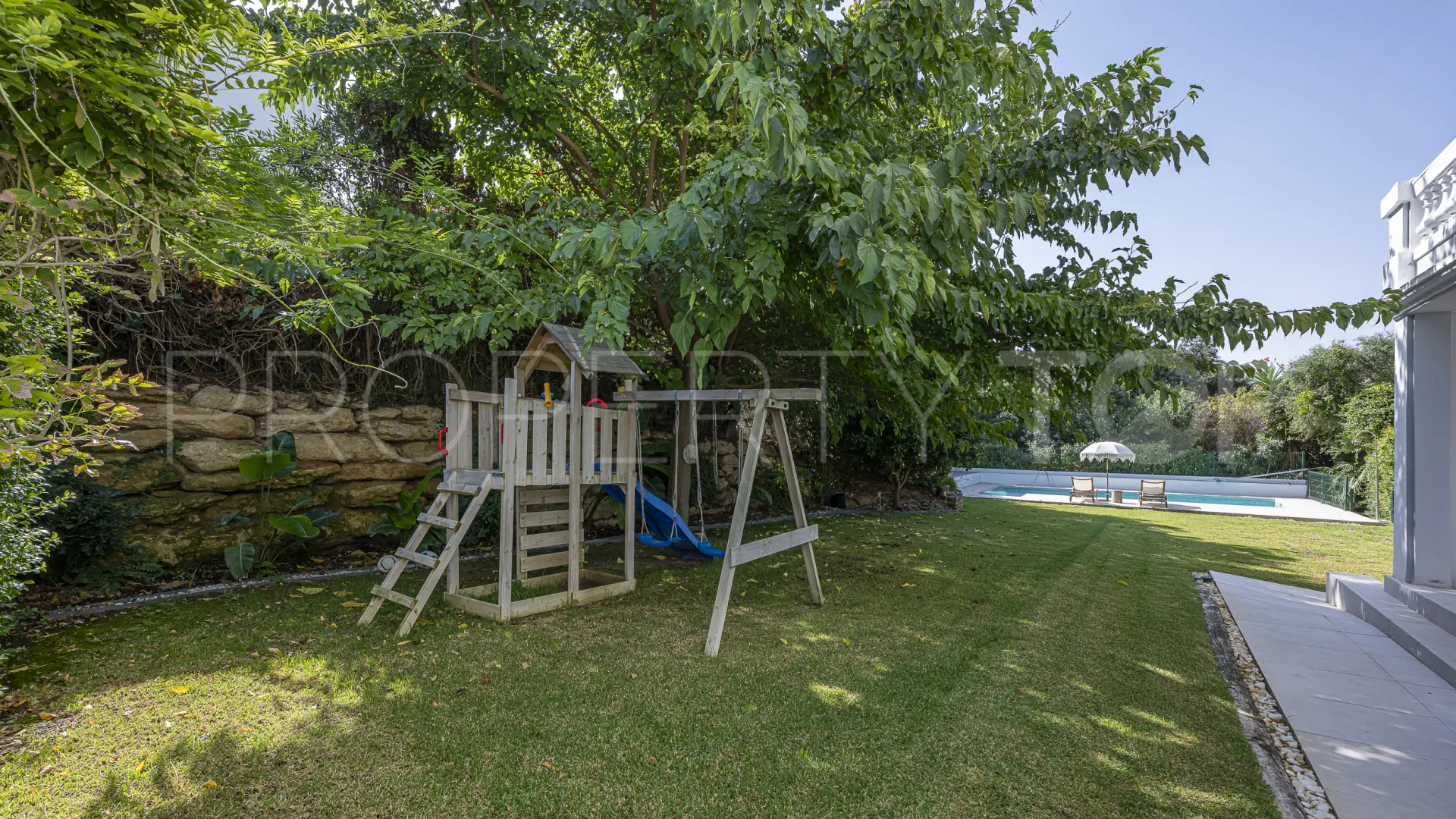 Villa pareada con 4 dormitorios a la venta en Sotogolf