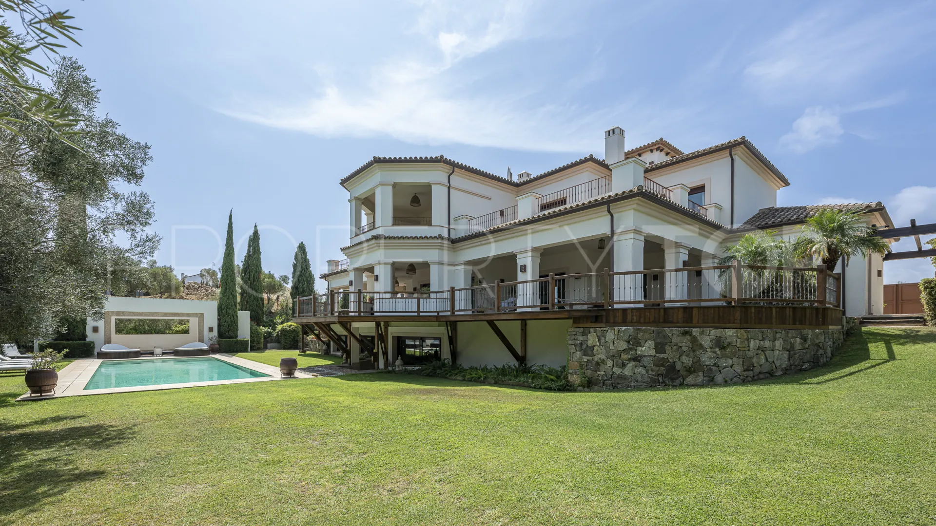 Buy Sotogrande Alto villa