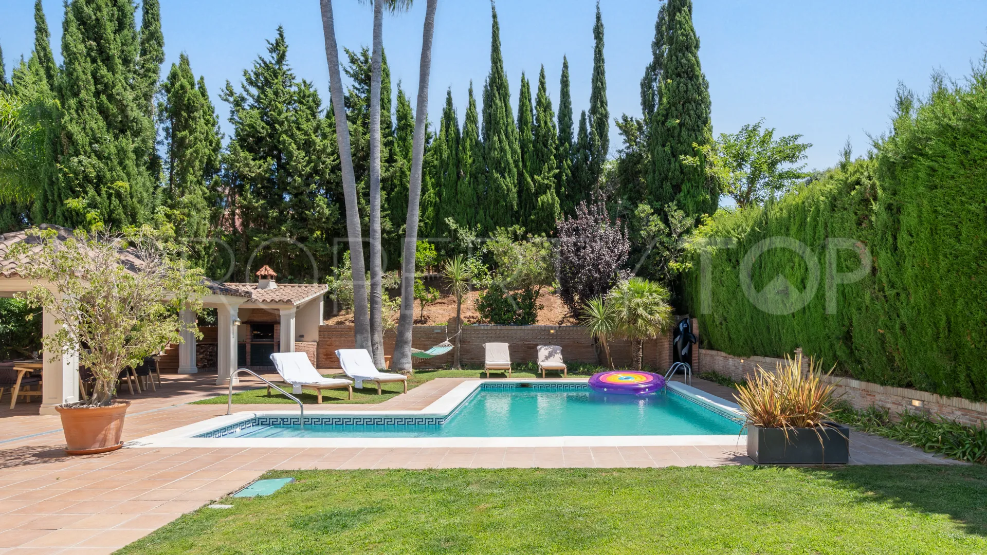 For sale semi detached house in Sotogrande Alto