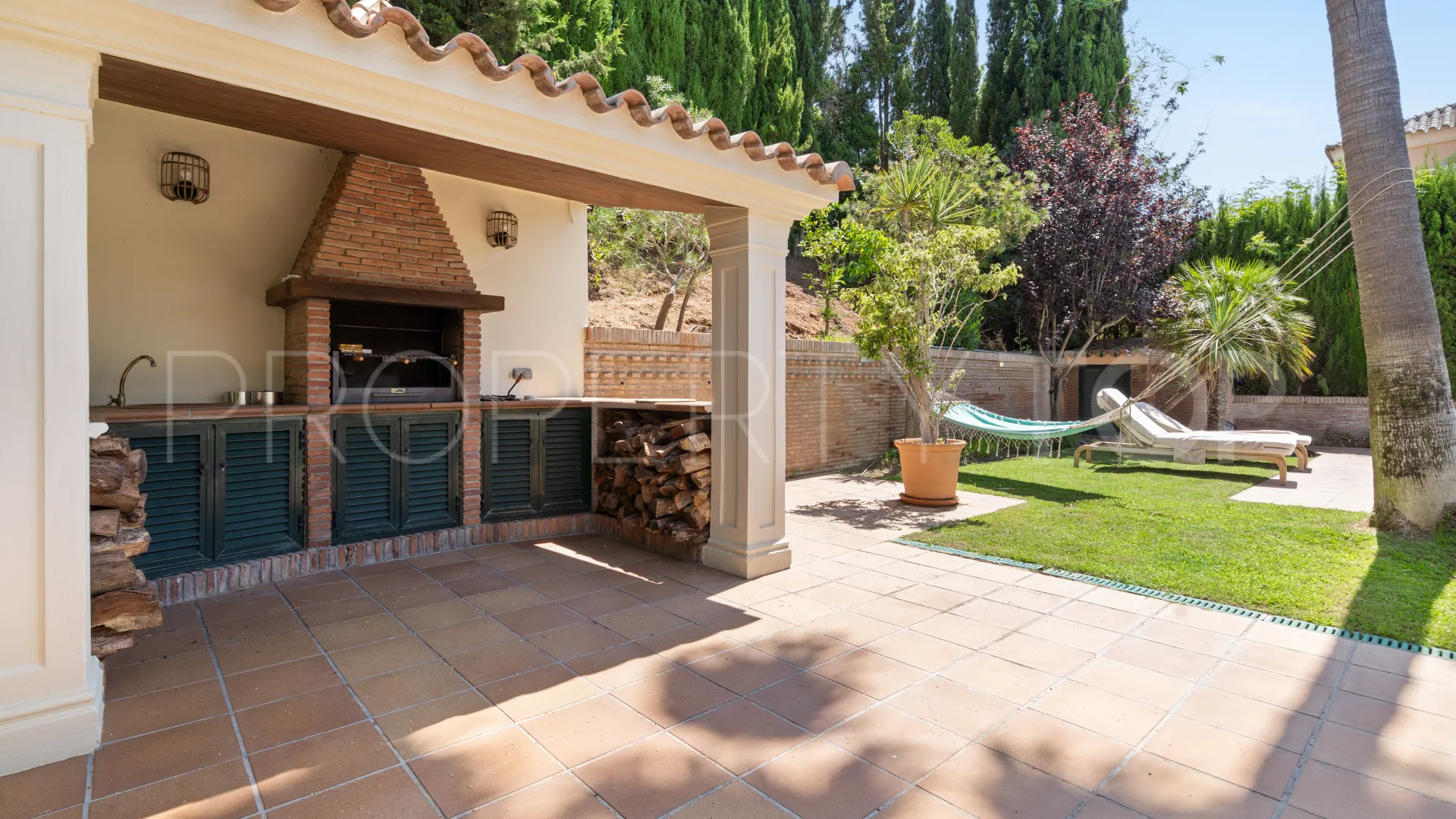 For sale semi detached house in Sotogrande Alto