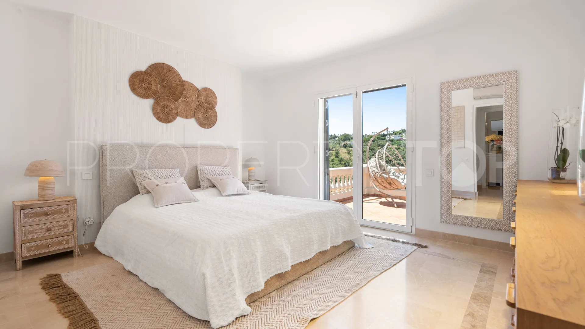 For sale semi detached house in Sotogrande Alto