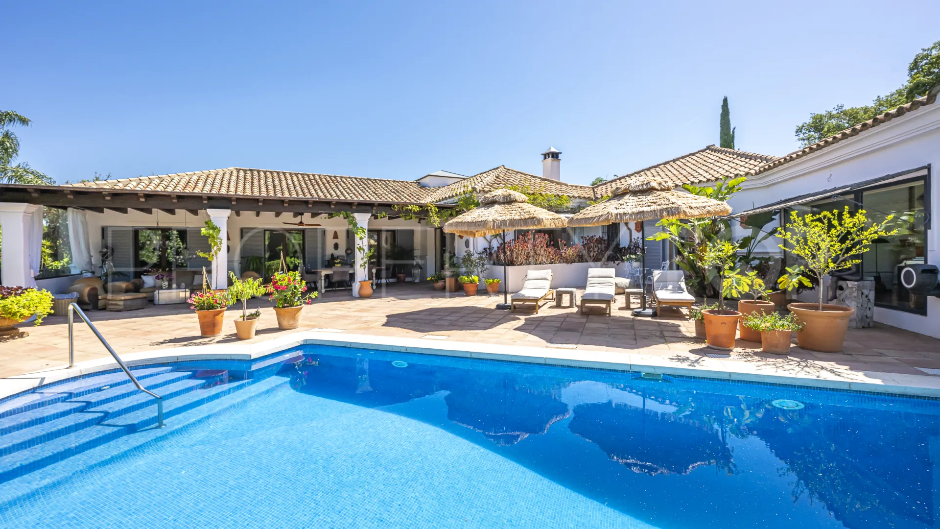 Casa con 6 dormitorios en venta en Sotogrande Alto Central