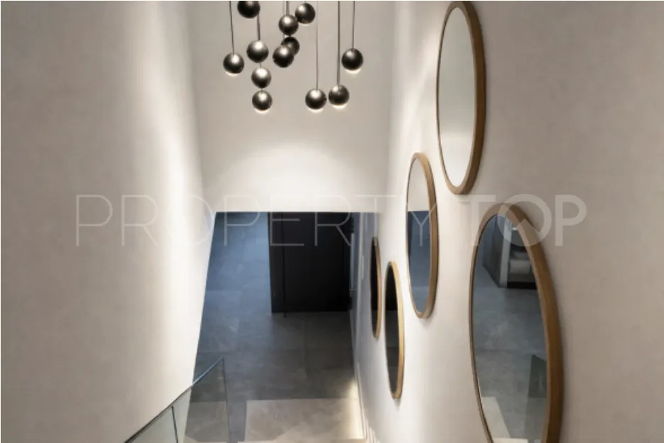 Estepona, apartamento de 3 dormitorios en venta