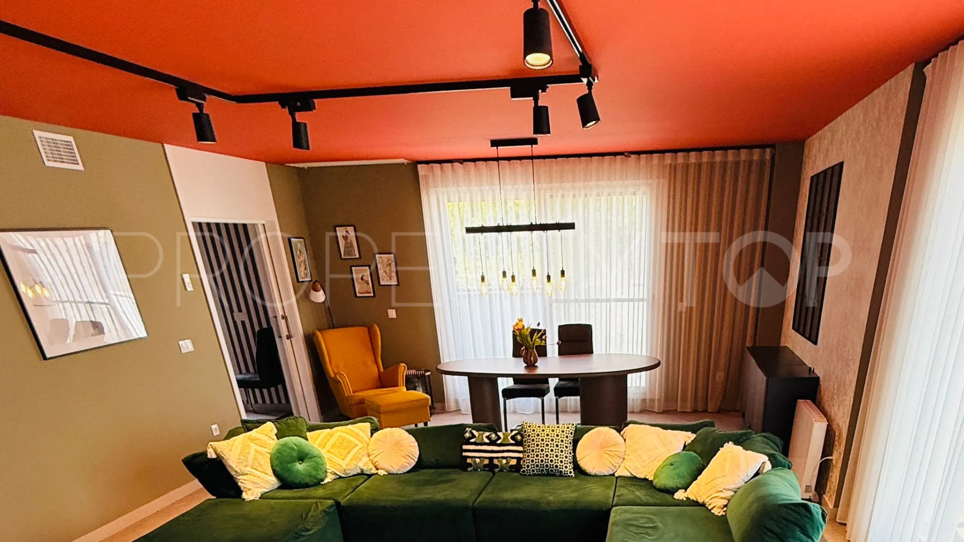 4 bedrooms Senda Chica apartment for sale