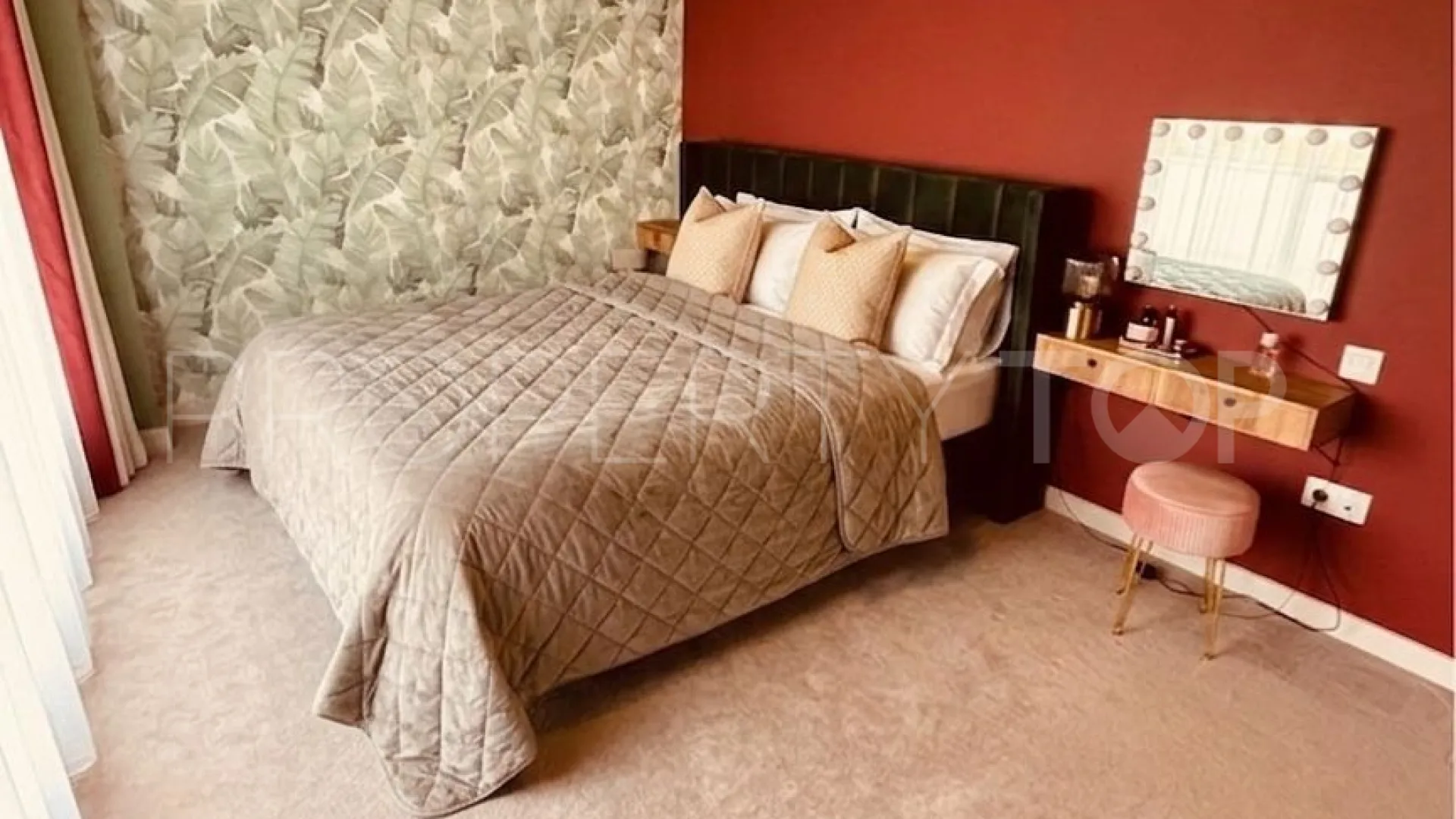4 bedrooms Senda Chica apartment for sale