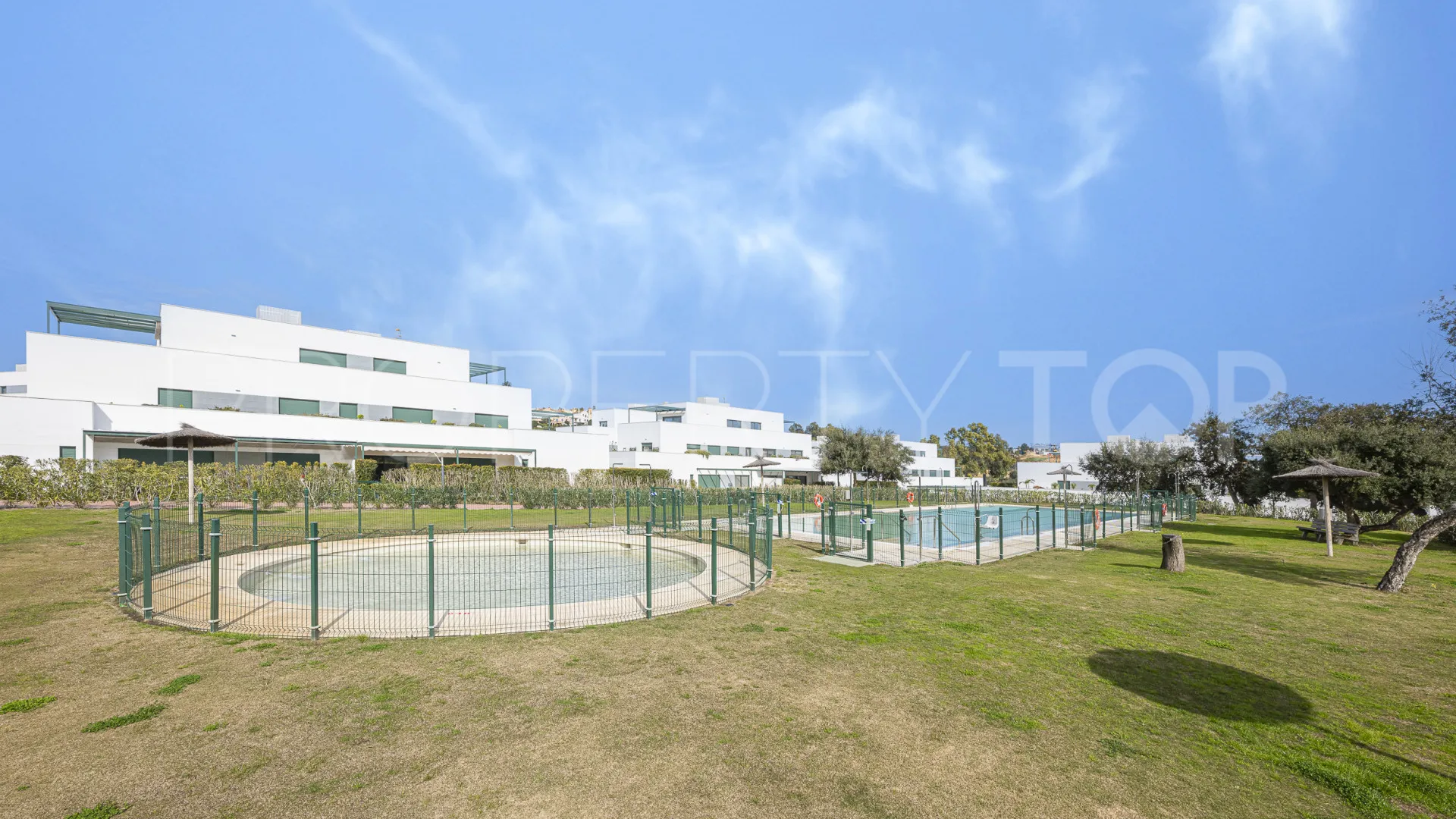 4 bedrooms Senda Chica apartment for sale