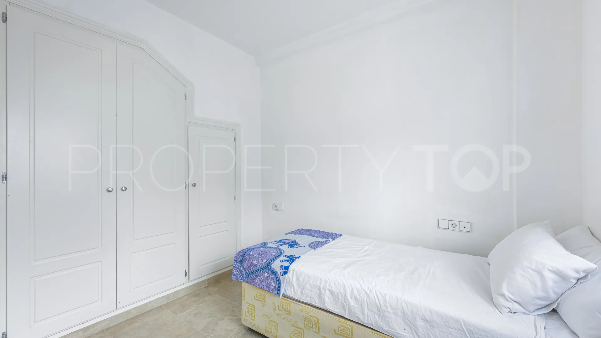 Duplex en venta de 2 dormitorios en Duquesa Suites