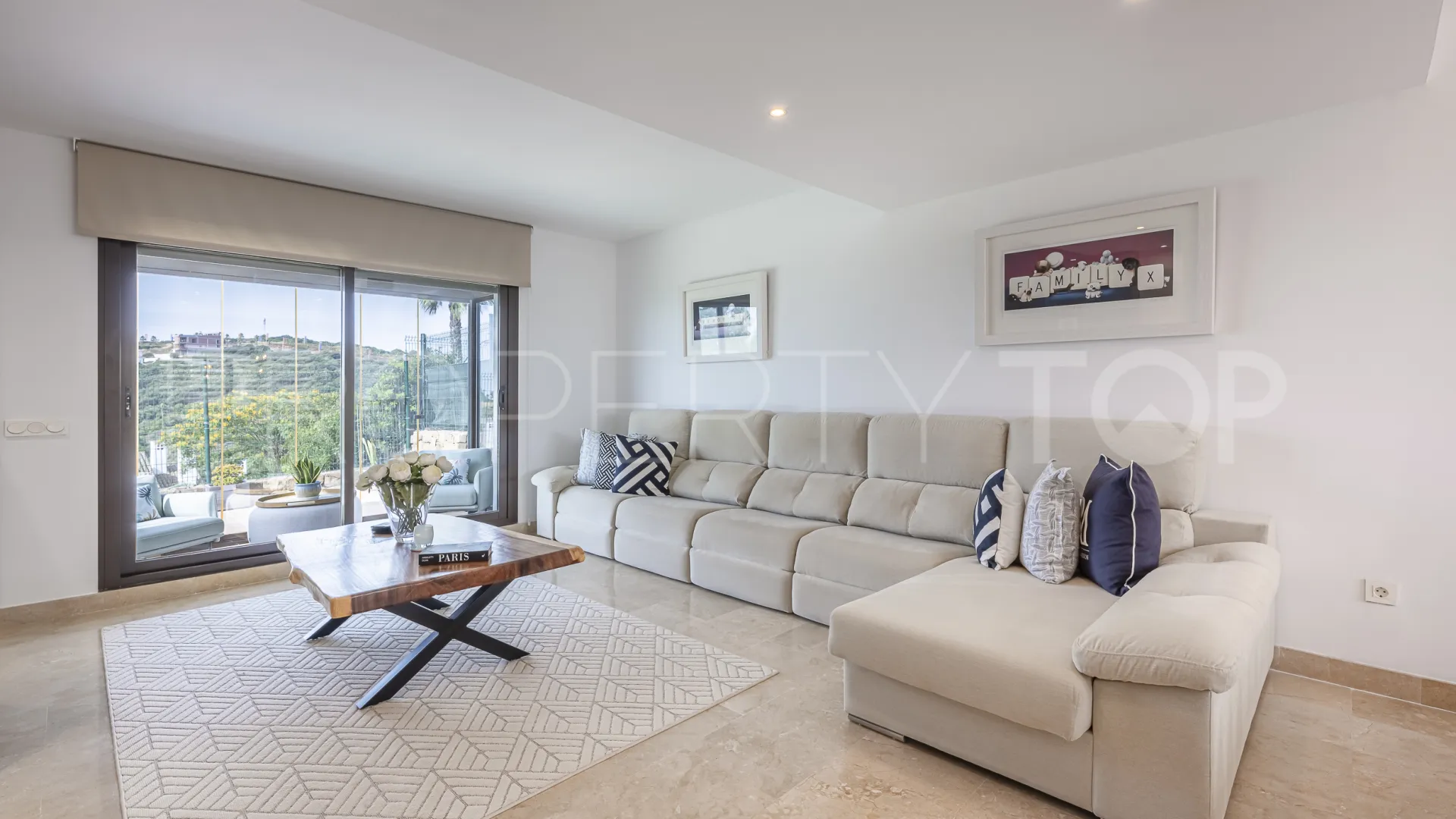 Town house with 3 bedrooms for sale in Alcaidesa Costa