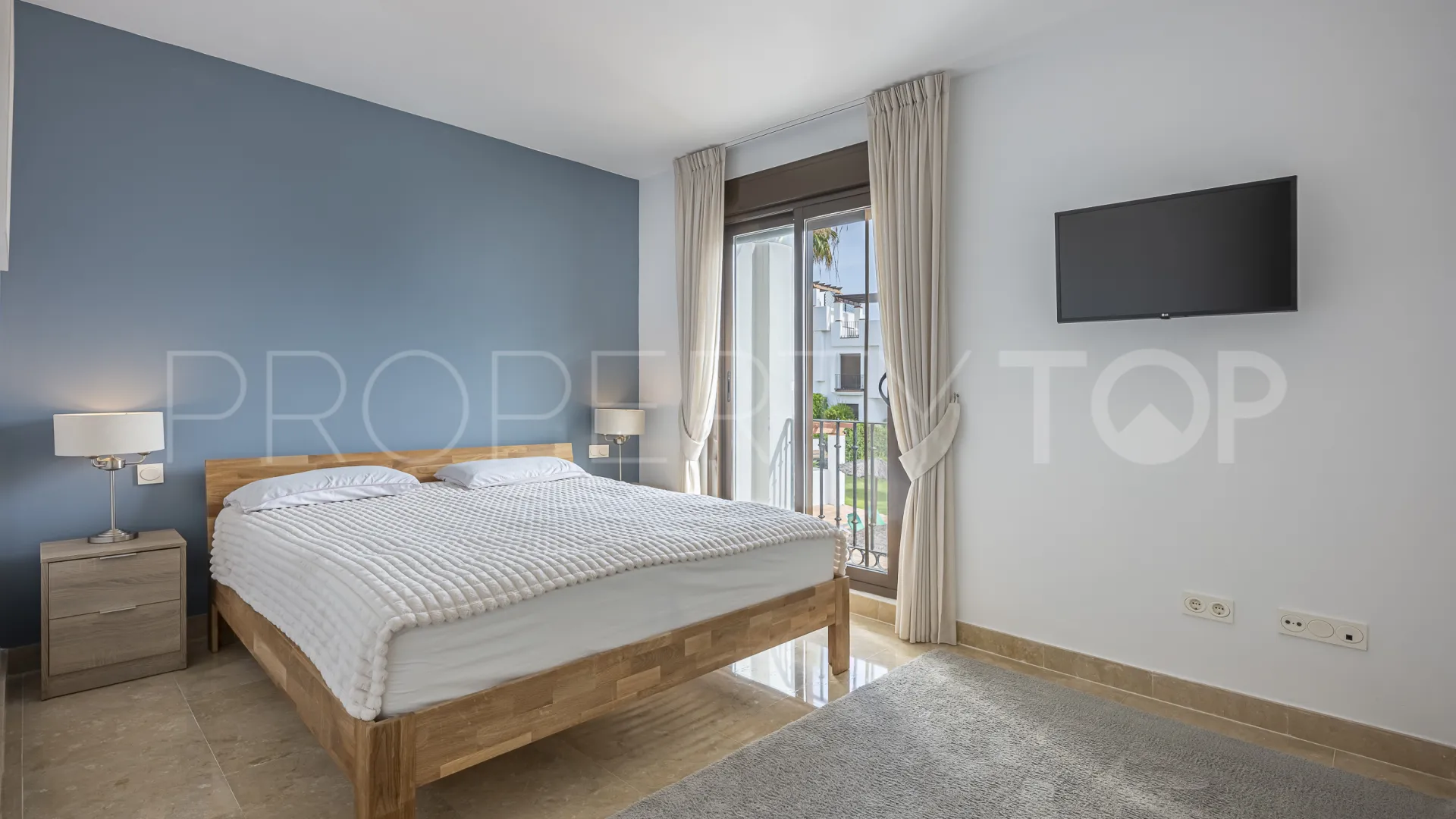 Town house with 3 bedrooms for sale in Alcaidesa Costa