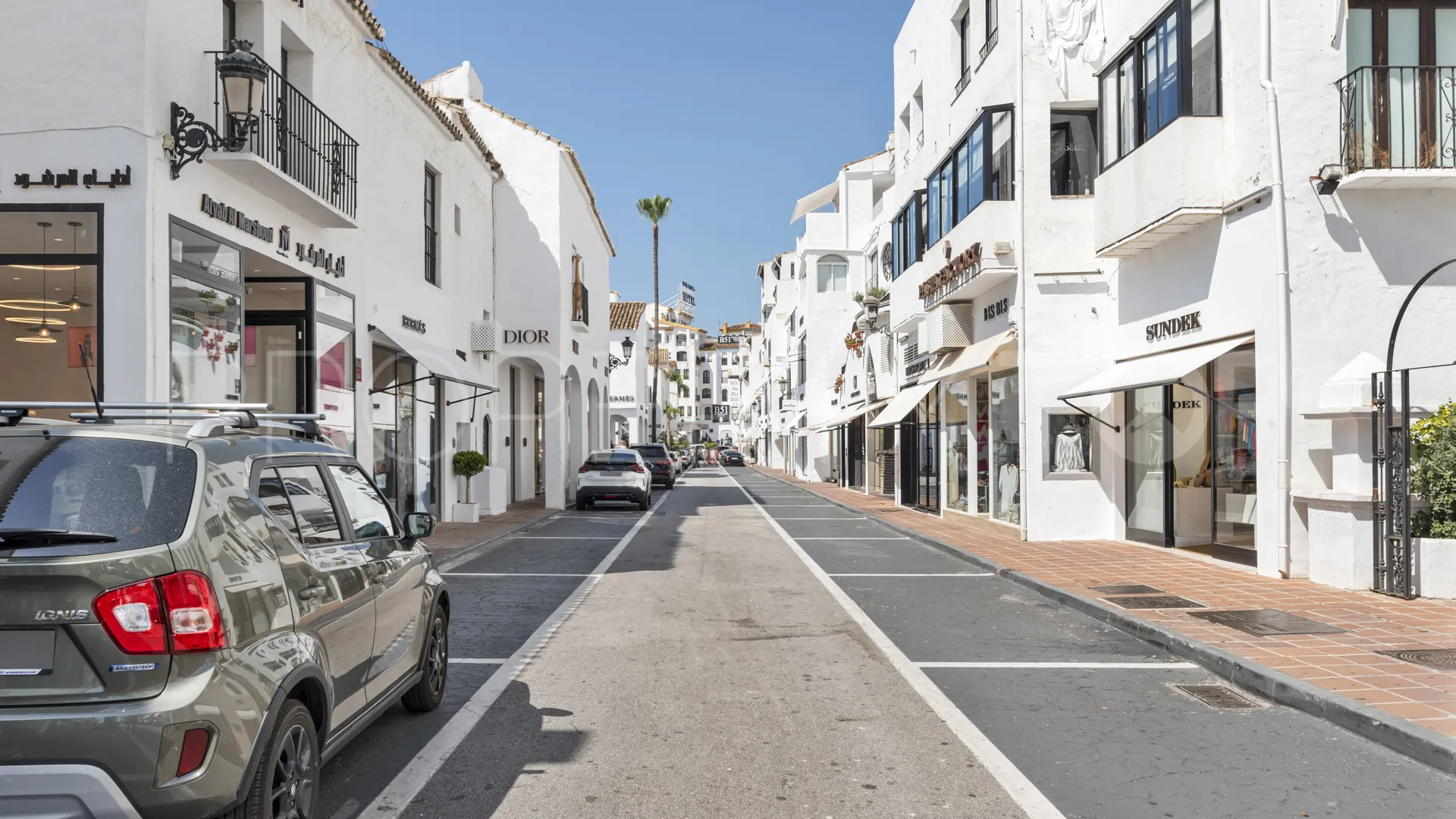 Apartamento en venta en Marbella - Puerto Banus de 2 dormitorios