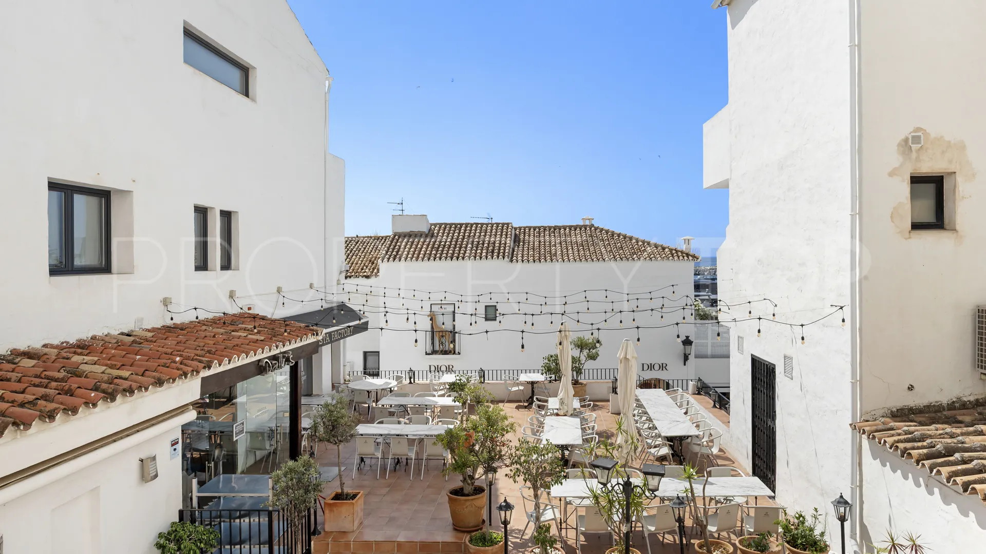 Apartamento en venta en Marbella - Puerto Banus de 2 dormitorios