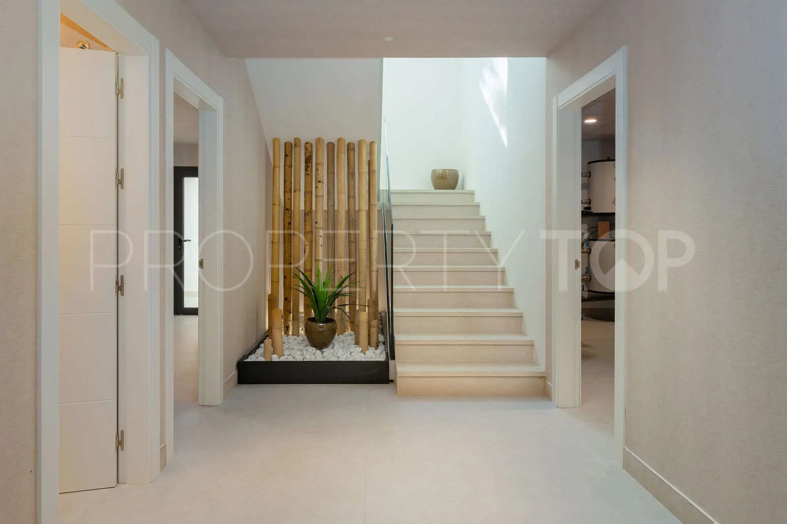 Se vende casa en Elviria