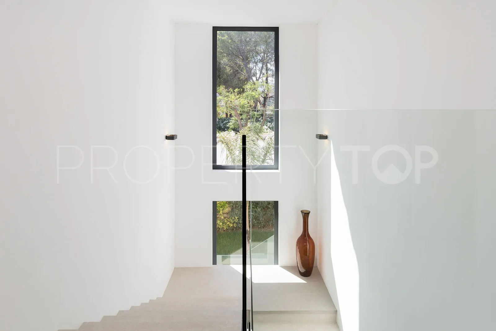 Se vende casa en Elviria