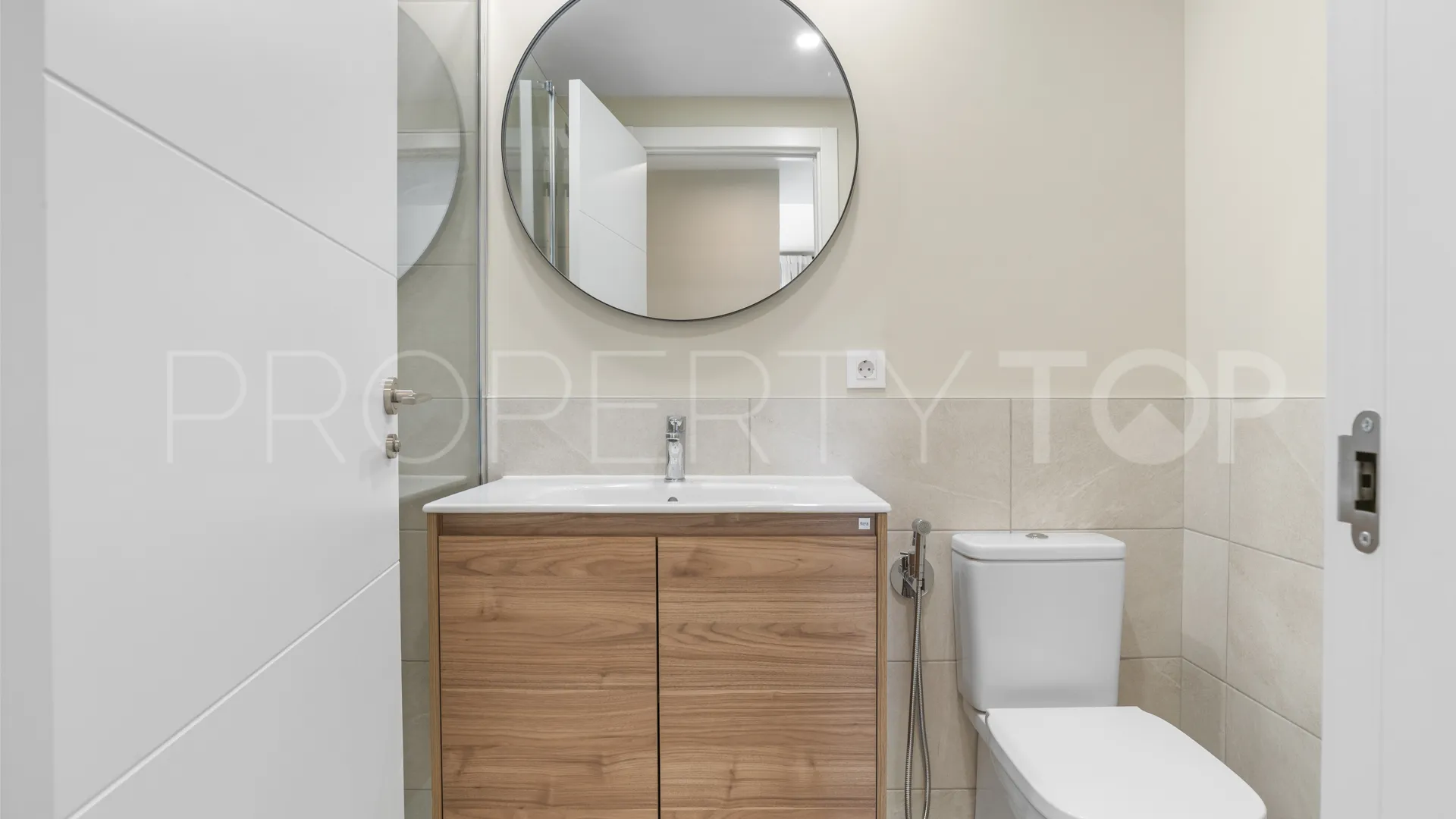 Apartamento en venta de 2 dormitorios en Mijas