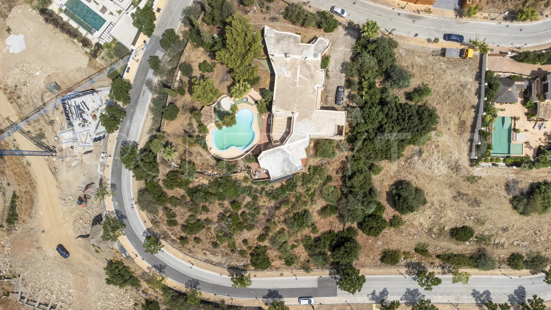 Comprar parcela en Elviria Hills