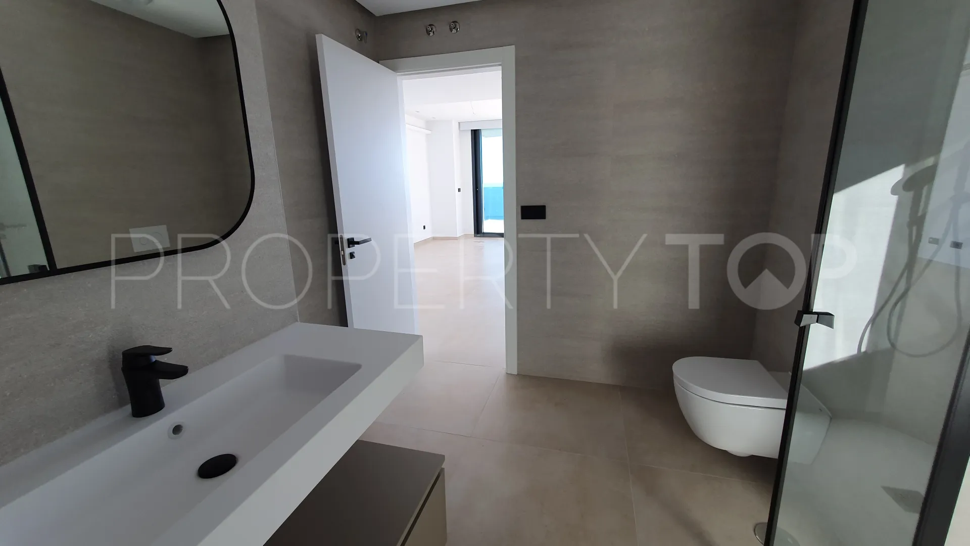 2 bedrooms apartment for sale in Playa de Poniente