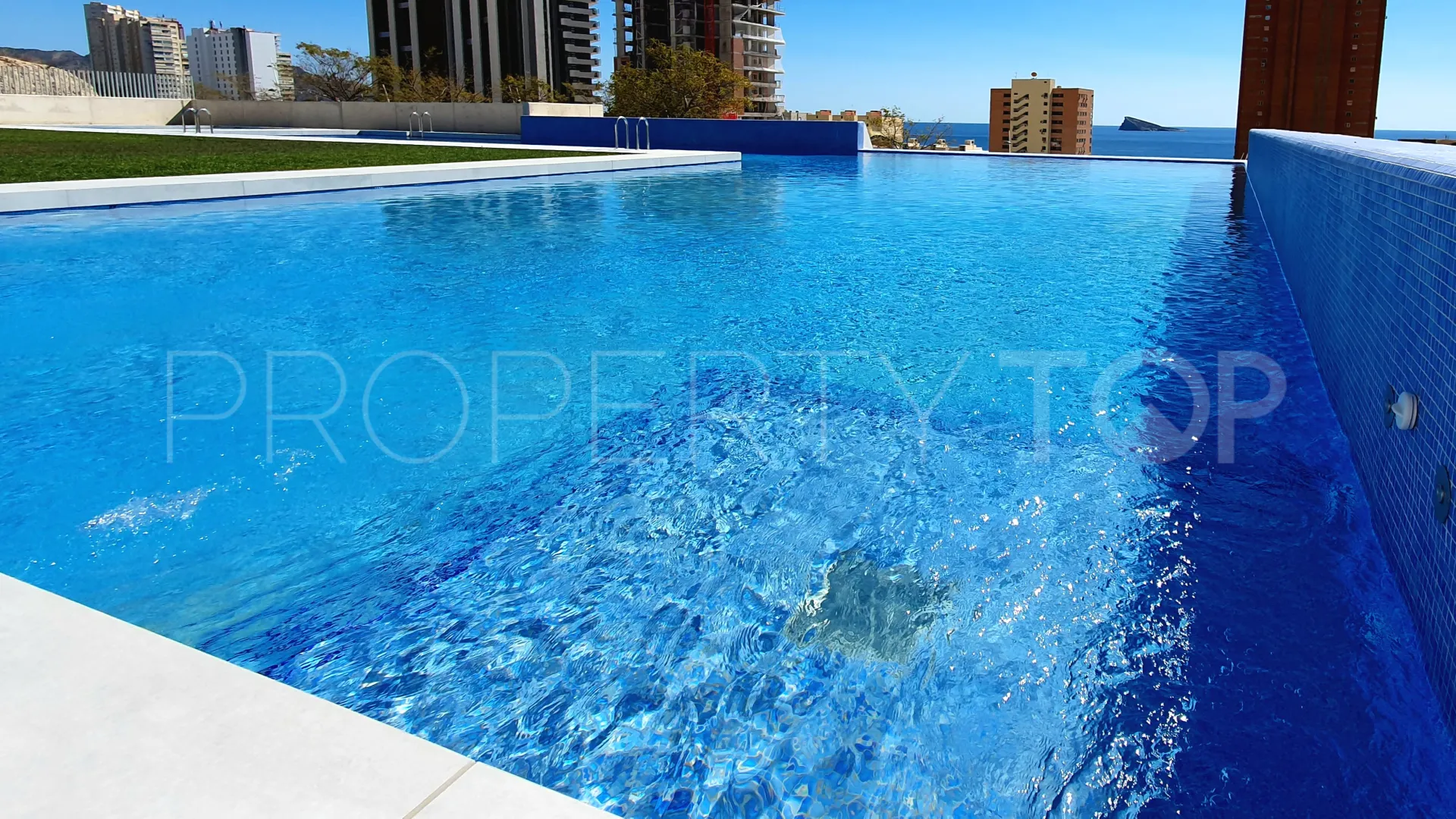2 bedrooms apartment for sale in Playa de Poniente