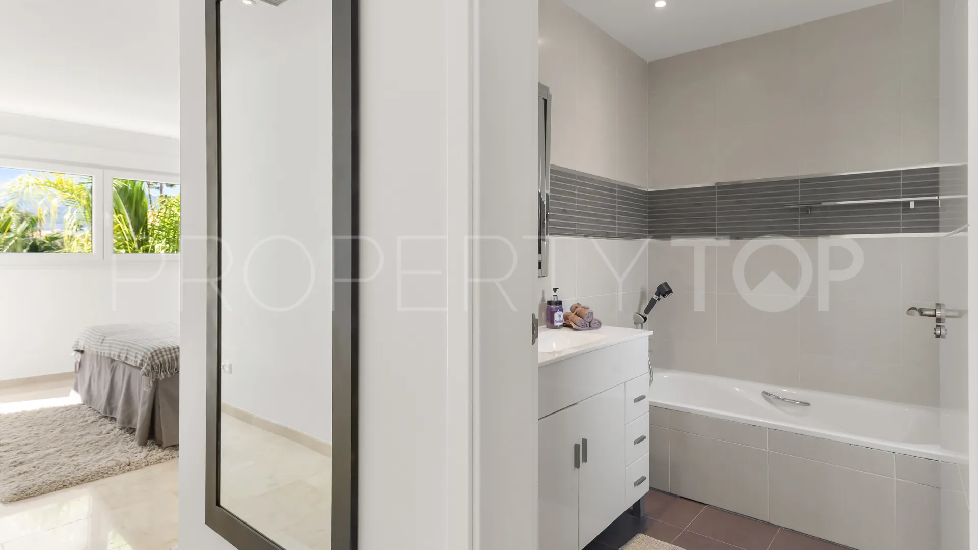 4 bedrooms villa for sale in El Rosario