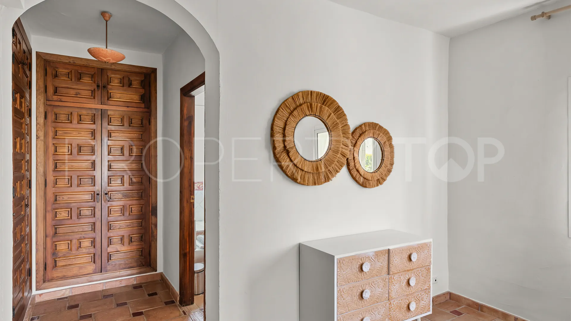 Villa de 8 dormitorios en venta en El Rosario