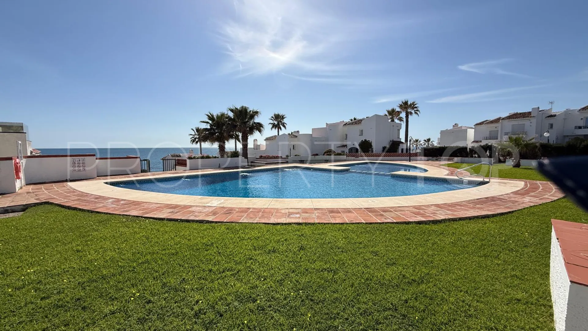 Town house for sale in Riviera del Sol