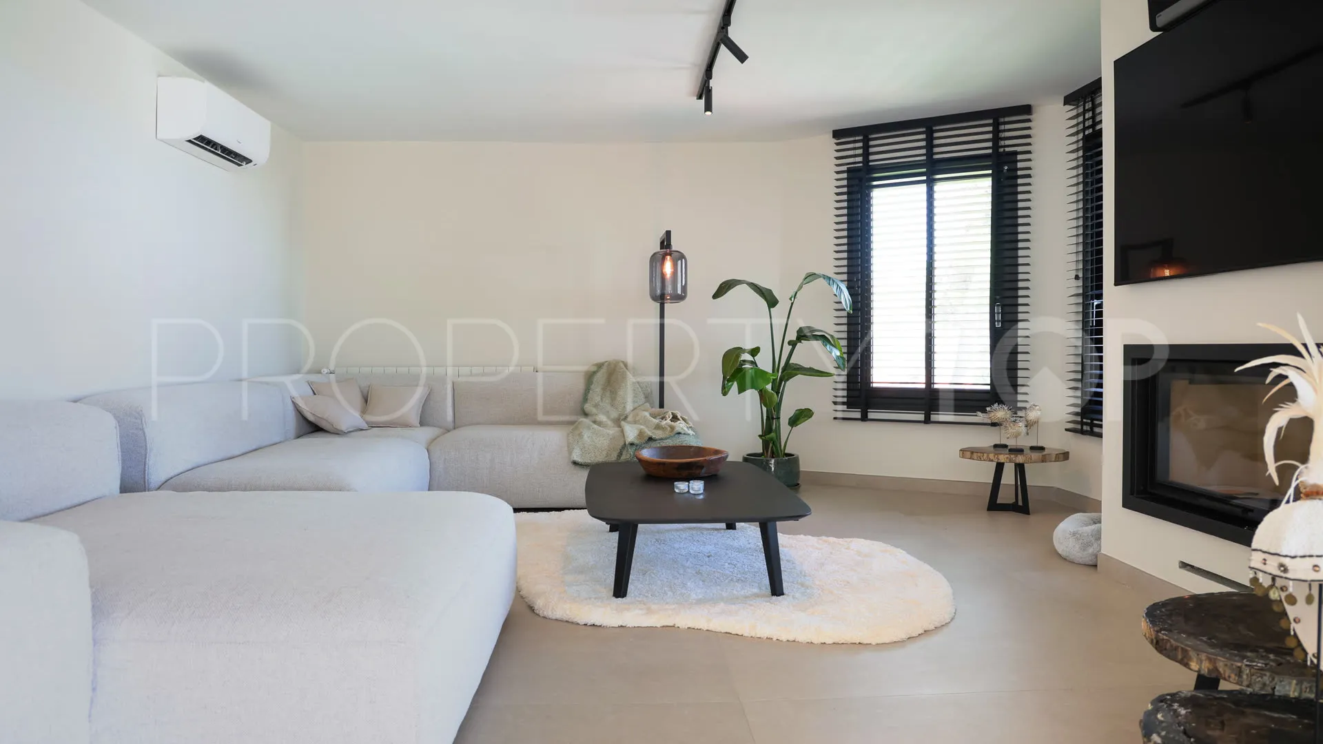 Hacienda las Chapas, villa en venta con 6 dormitorios