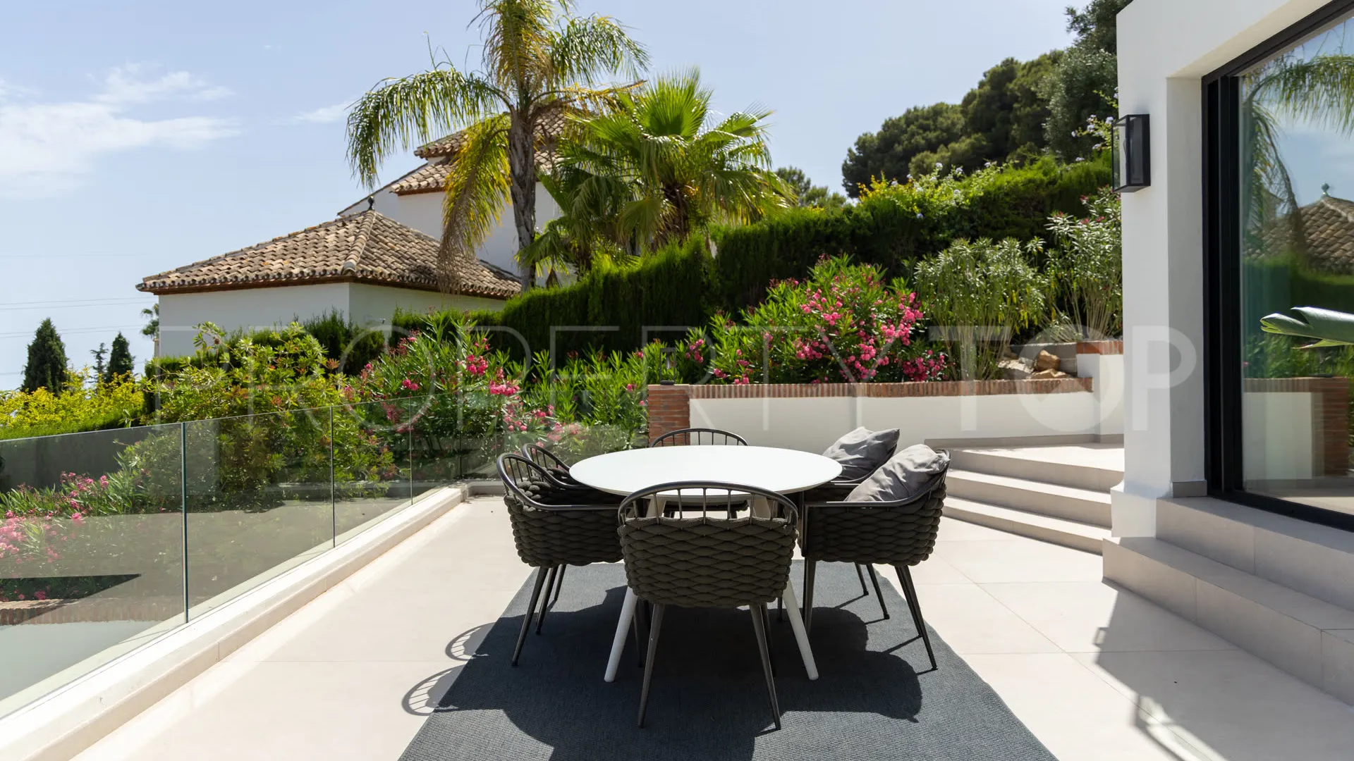 Hacienda las Chapas, villa en venta con 6 dormitorios