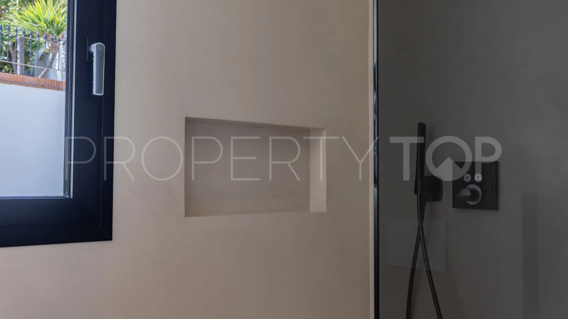 Hacienda las Chapas, villa en venta con 6 dormitorios