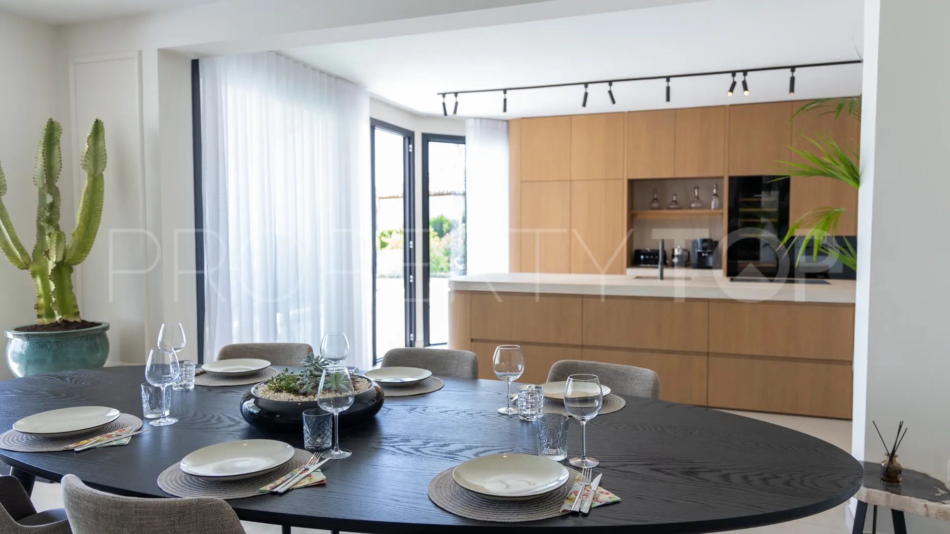 Hacienda las Chapas, villa en venta con 6 dormitorios