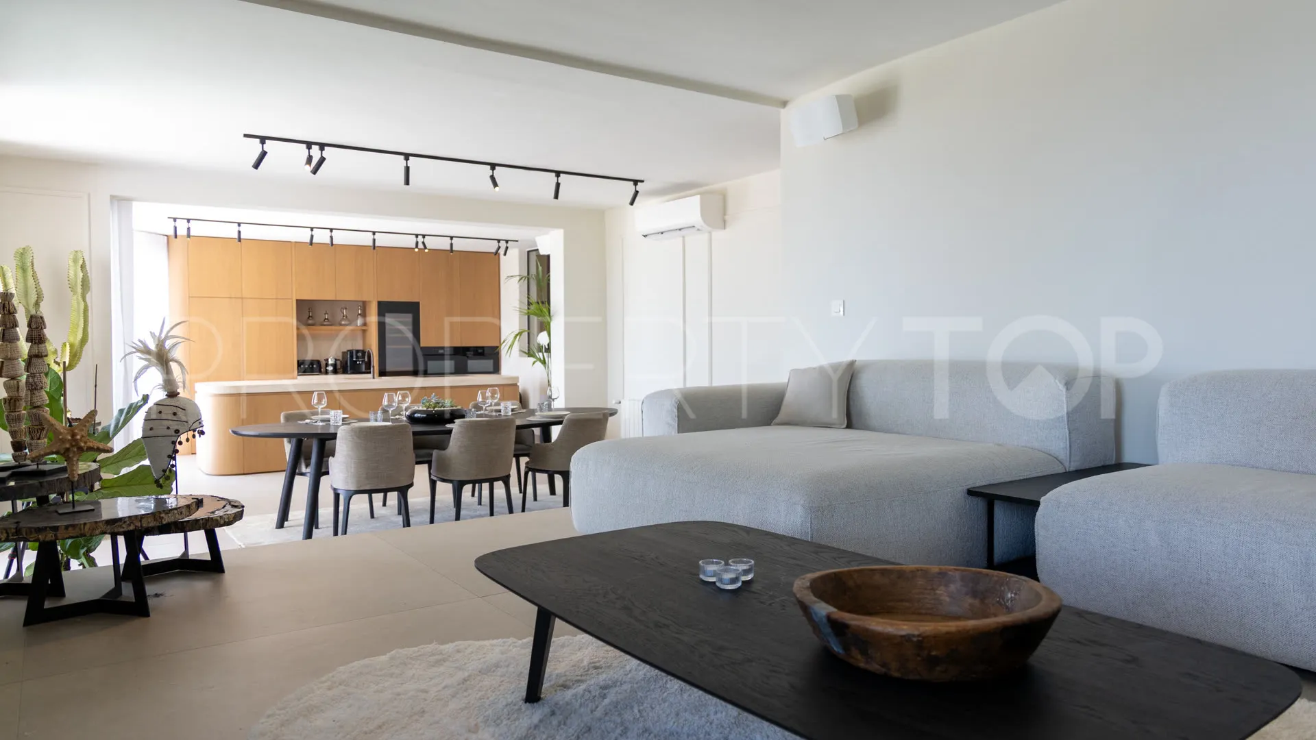 Hacienda las Chapas, villa en venta con 6 dormitorios