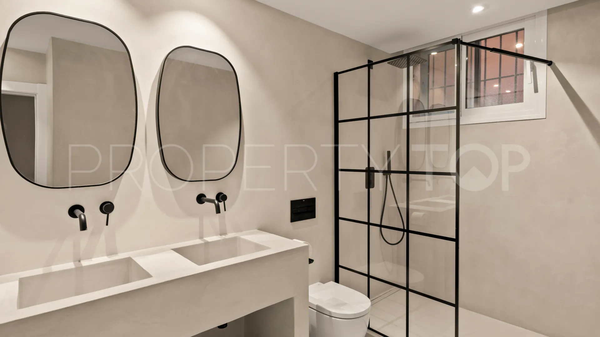Buy town house in Altos de Puente Romano