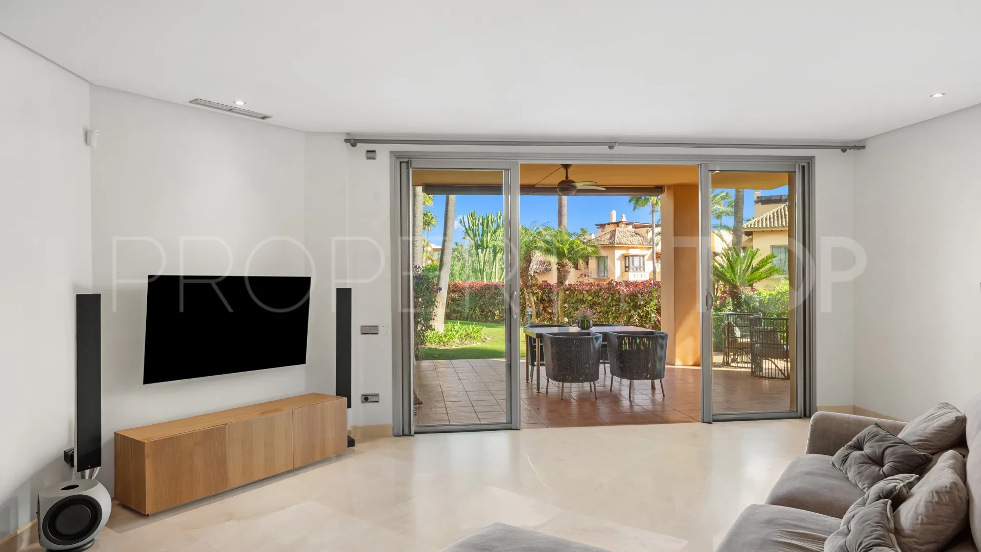 Apartment for sale in Marbella Golden Mile