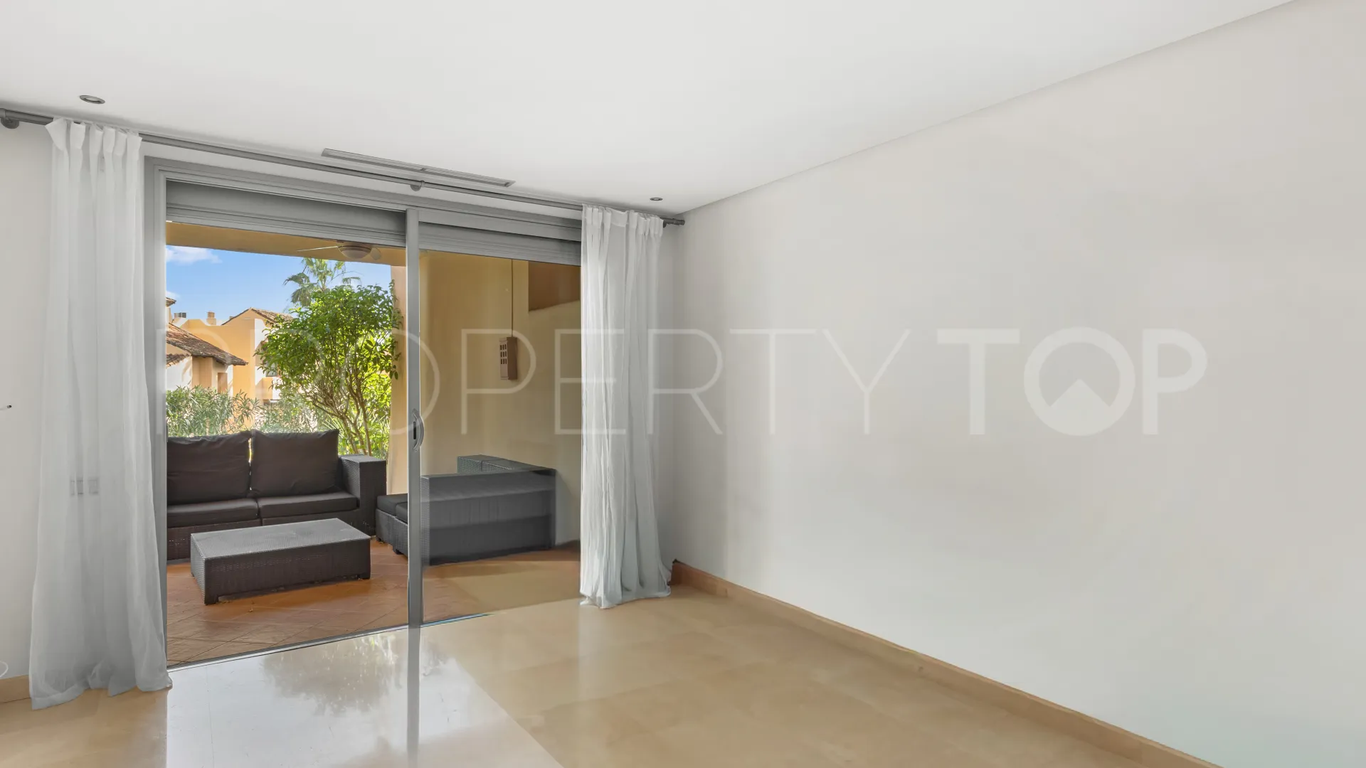 Apartment for sale in Marbella Golden Mile