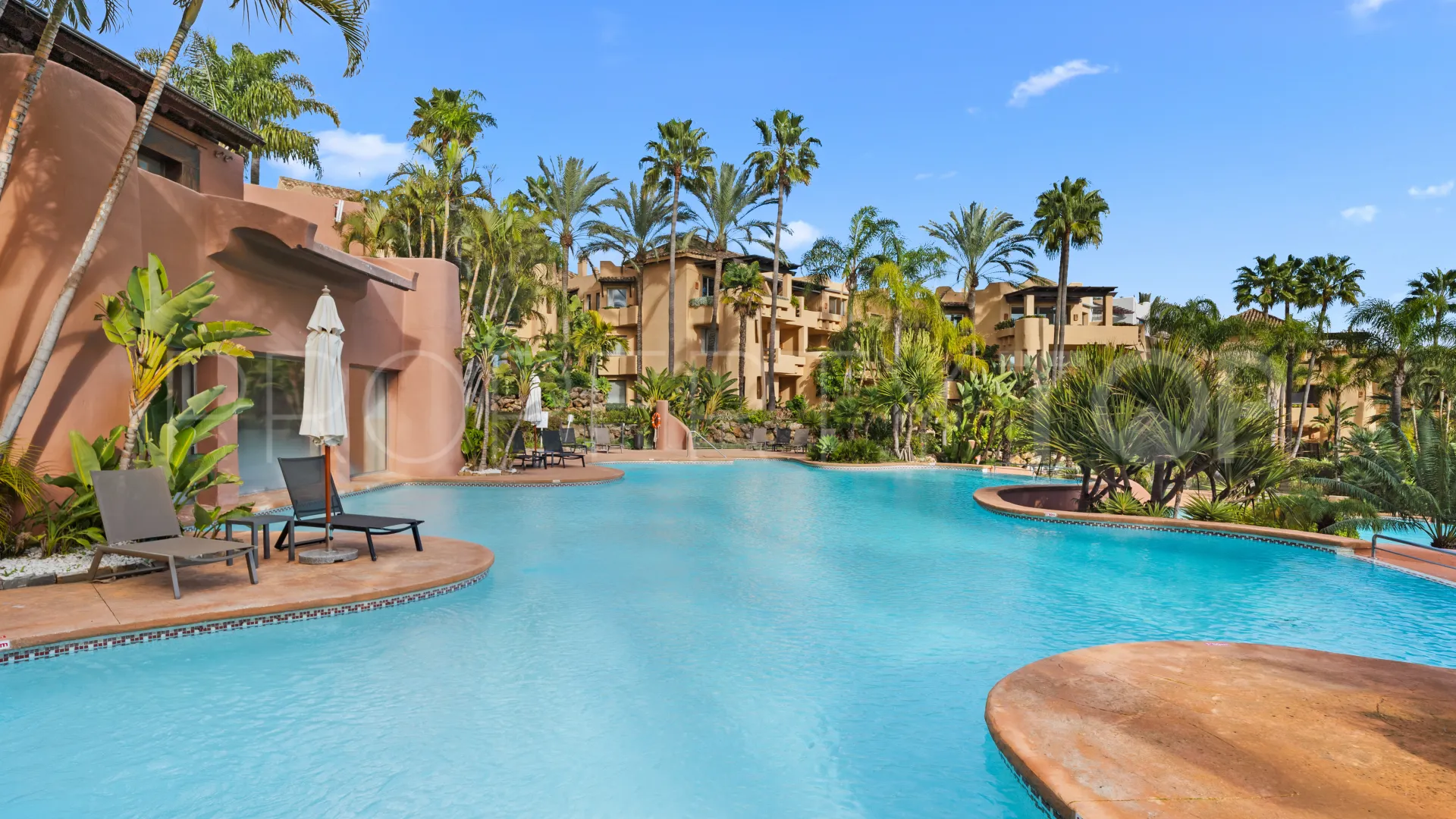 Apartment for sale in Marbella Golden Mile