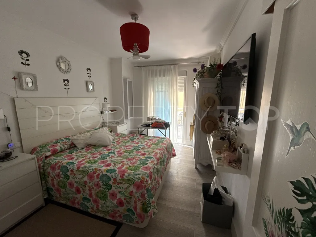 3 bedrooms apartment in Estepona Town for sale