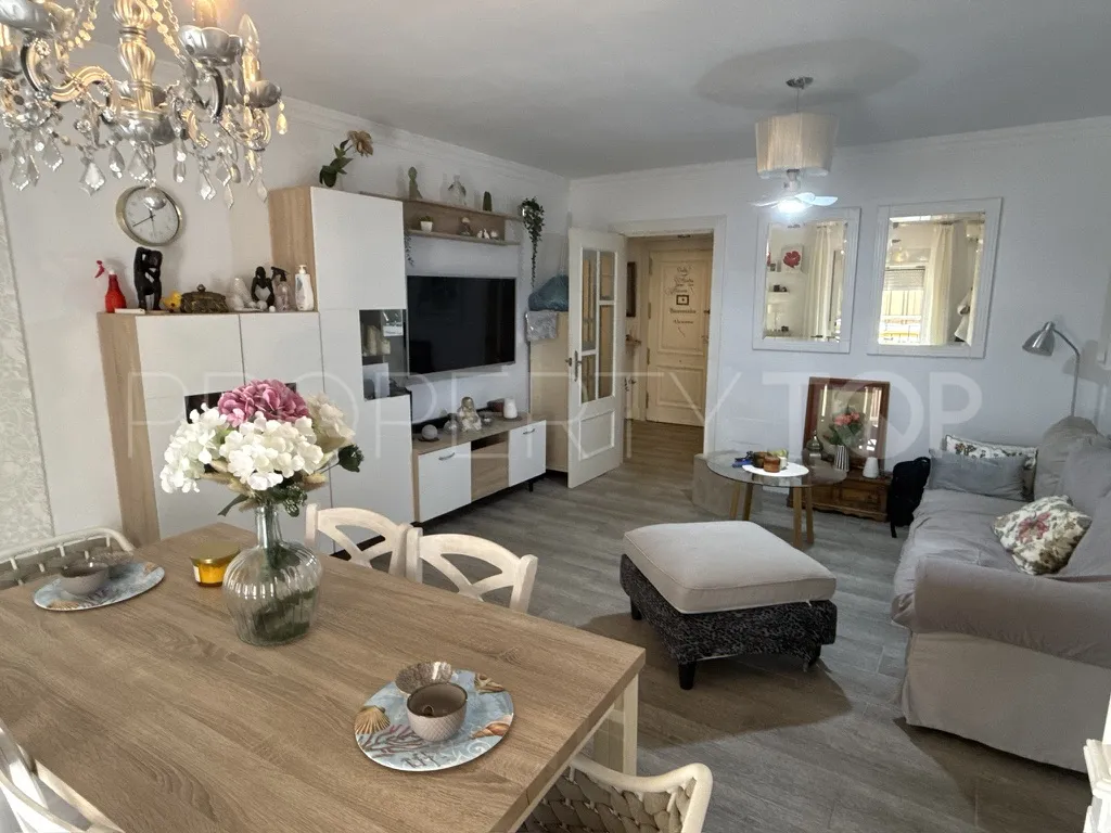 3 bedrooms apartment in Estepona Town for sale