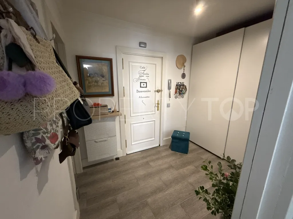 3 bedrooms apartment in Estepona Town for sale