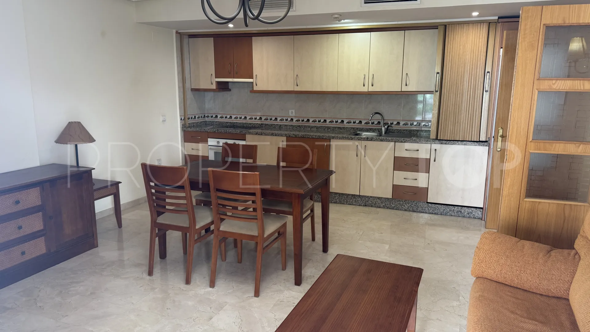 Ático con 2 dormitorios a la venta en Torrequebrada