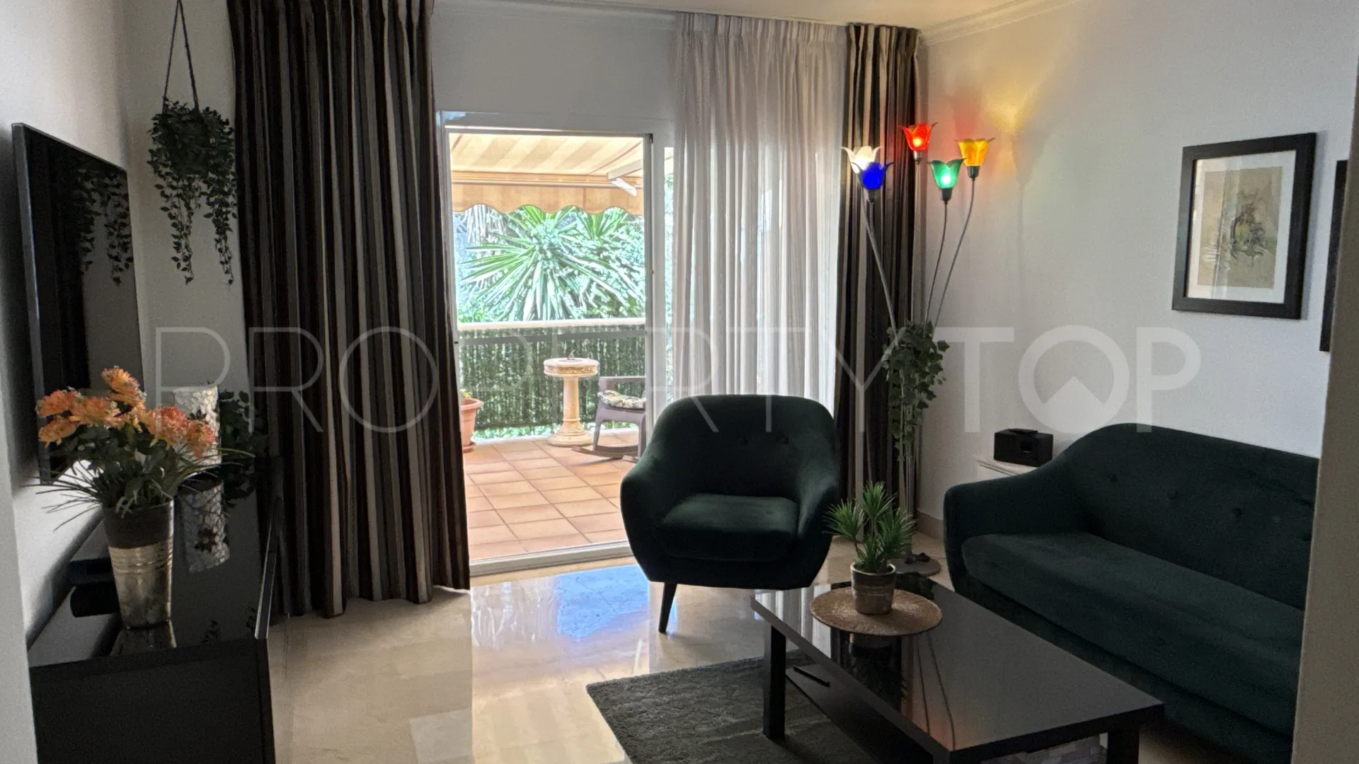 Atico duplex con 2 dormitorios en venta en Montealto