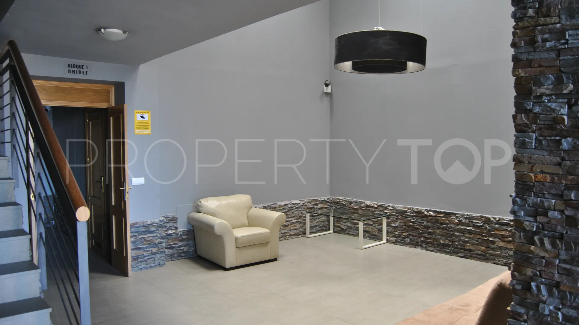 Apartment for sale in Monachil with 4 bedrooms