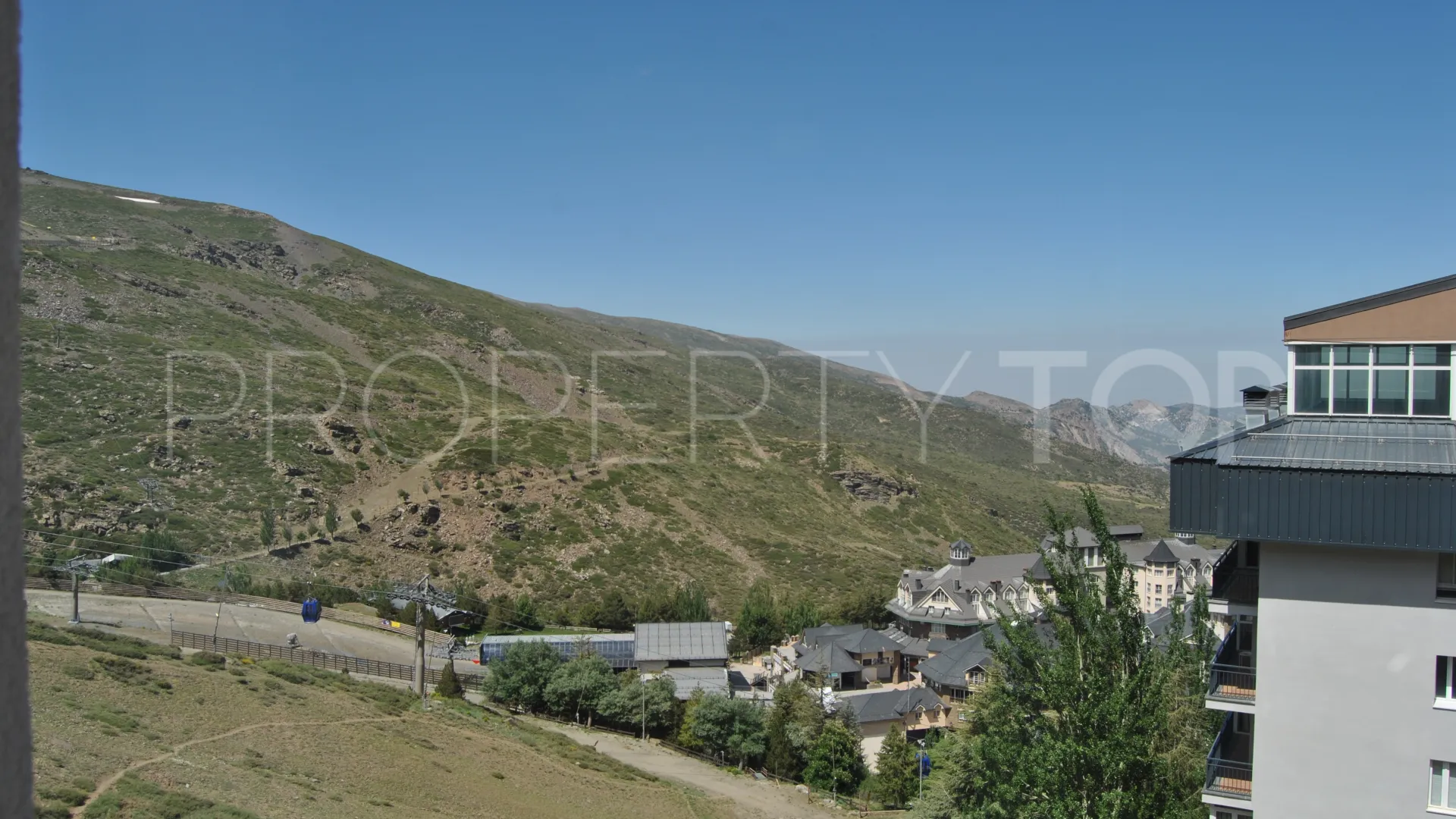 Apartment for sale in Monachil with 4 bedrooms