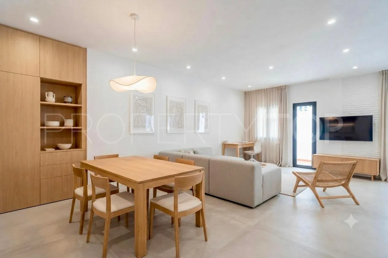 Benalmadena Costa, adosado en venta de 3 dormitorios