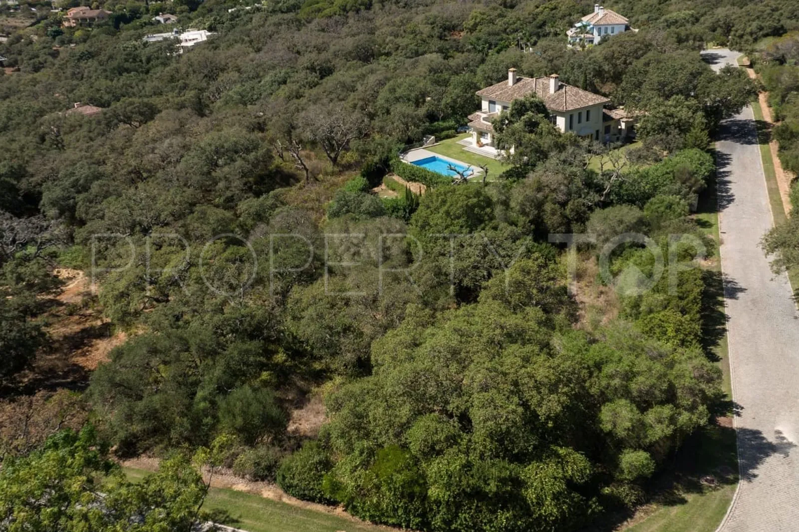 Plot for sale in Los Altos de Valderrama